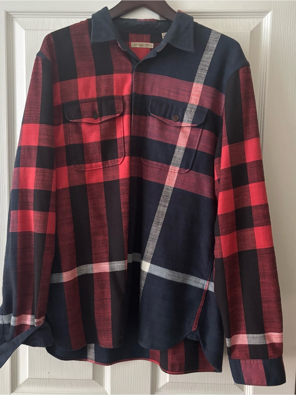 Burberry Flanel Men's Red & Navy Plaid Shirt - Casual Button-Up xl
